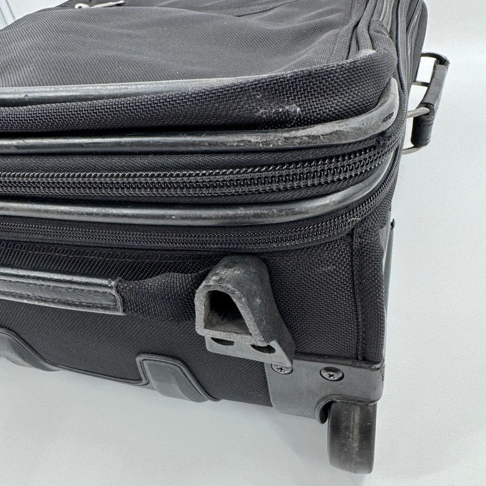 Kirkland Signature Cordura Ballistic‎ Nylon 22 Inch Rolling Carry On Suitcase